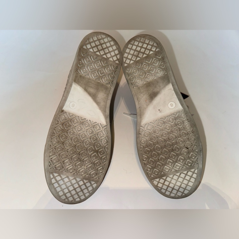 Steve Madden Women's Size 6 Sweeten Tennis Shoe Grey White Silver high tops - Picture 7 of 8